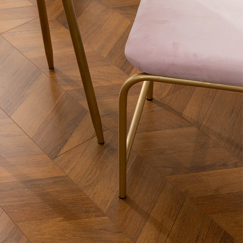 Factory Directly Wholesale Modern Chevron Design AC4 Grade 8mm Indoor Laminate Flooring Smooth Click Installation Hotels AC5