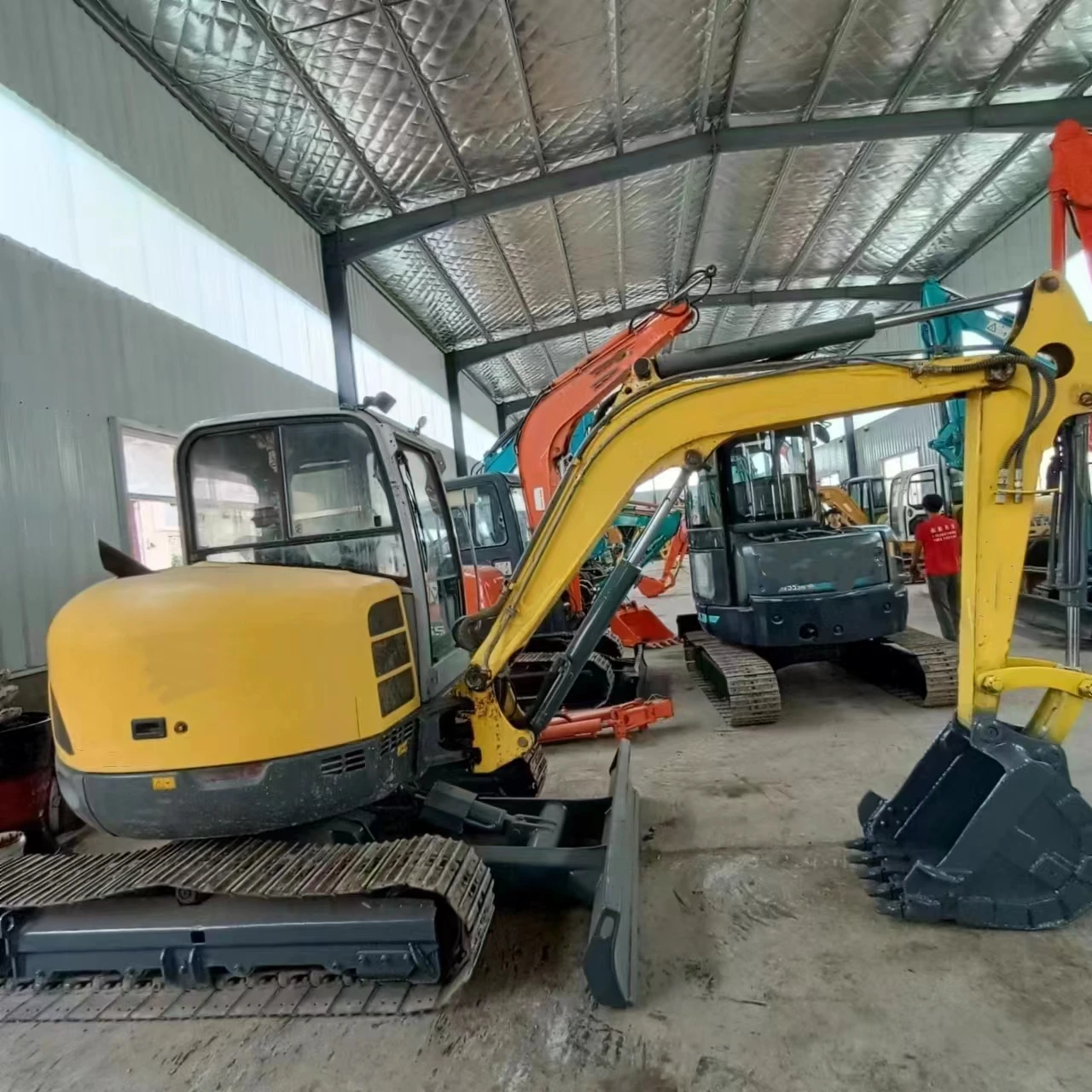 Manufacturers ensure quality at low prices used engineering construction machinery mini excav