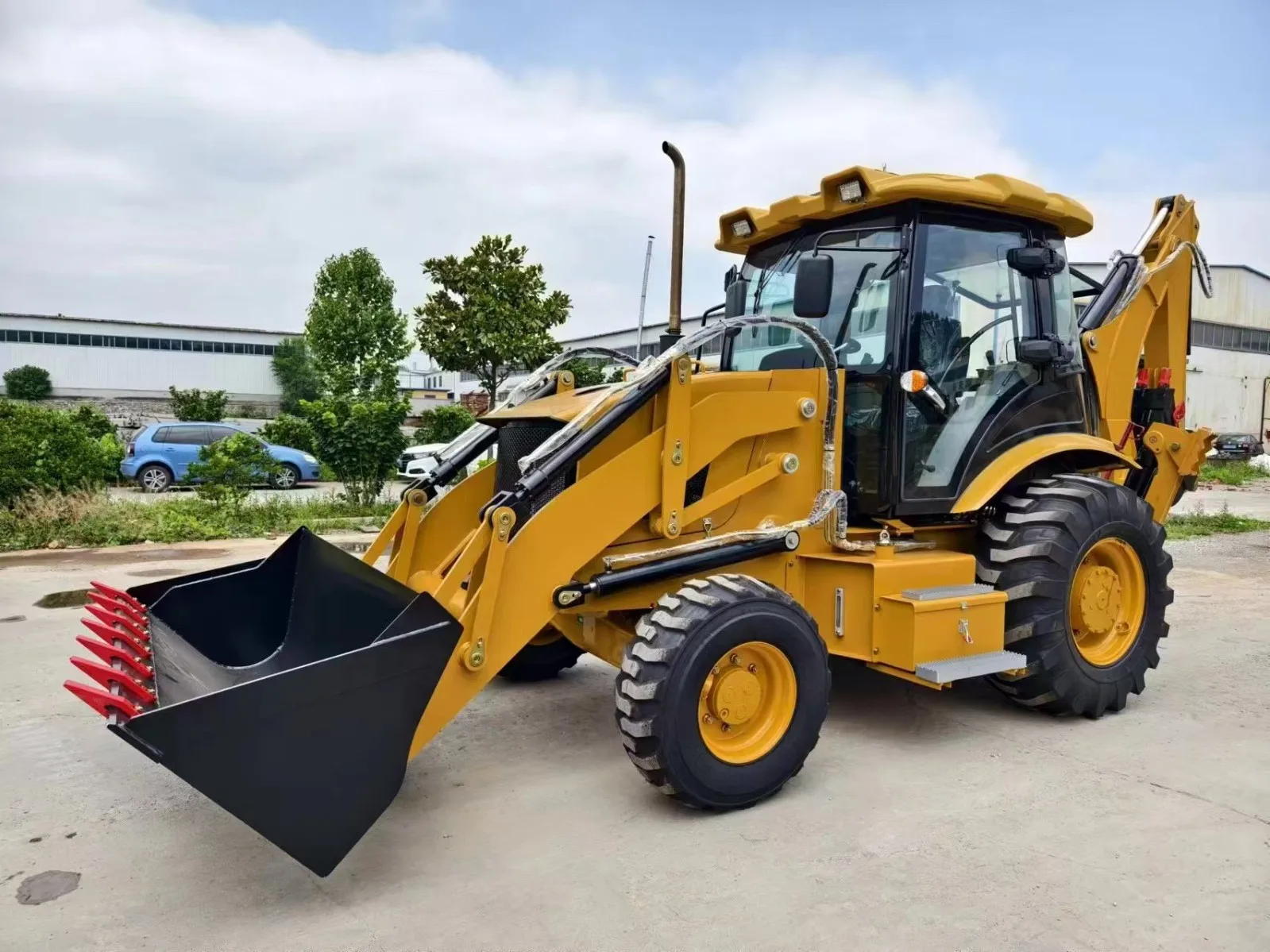 Brand New Original Manufacturer 4x4 Backhoe Loader China Multipurpose 4 Wheel Drive Loader With 4-in-1 Bucket