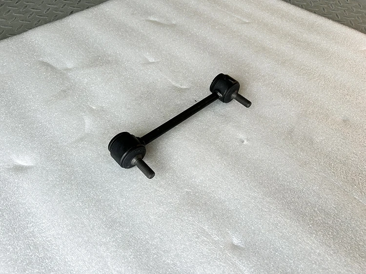 Personalized reasonable price  2916020R001 transport vehicle truck bush stabilizer bar manufacturer