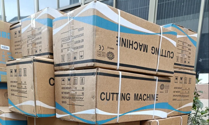 JUKKY CZD-3 Manual Feed Automatic Grind Cutting Machine High Efficiency Low Noise Stable Running Lock Stitch Formation Home Use
