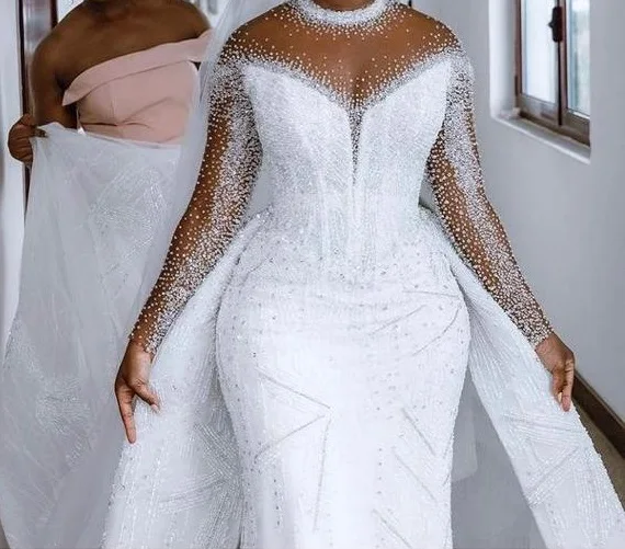 S565A  2023 New high quality bridal tail beads lace trailing customization girl wedding dress