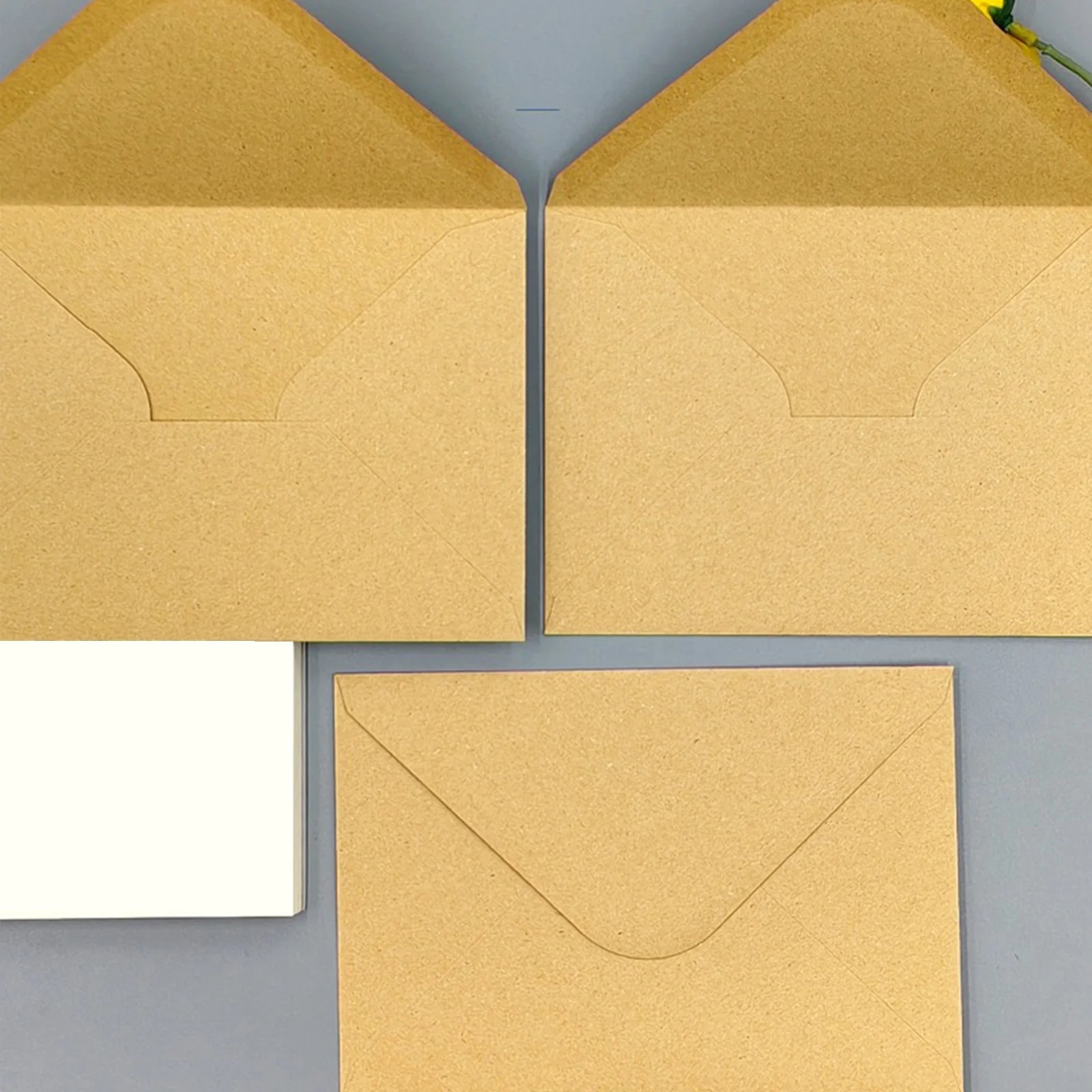 Customized 11x16cm Brown Kraft Paper Recycled Envelopes Thank You Card Envelope with Your Own Logo Letter Premium Envelope