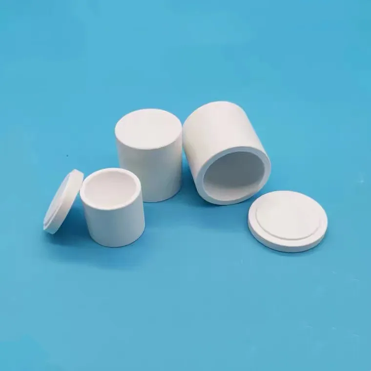 High Temperature BN 99% Boron Nitride Ceramic Crucible part With Lid 2200 degree