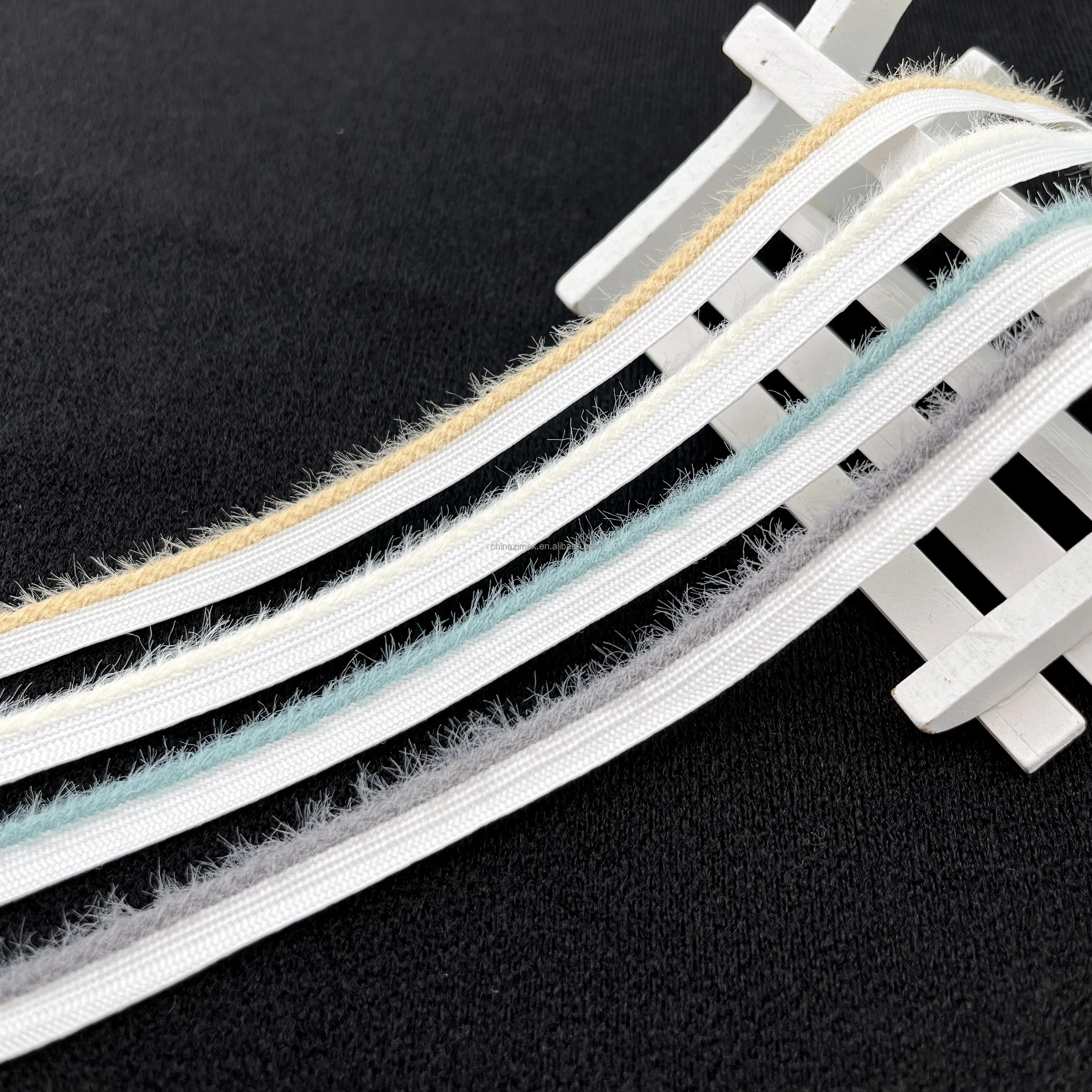10MM UNIQUE  MARTEN HAIR PIPING FOR GARMENT USE