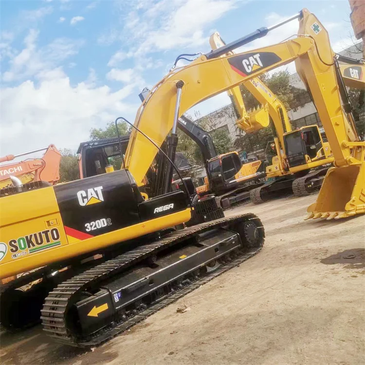 Hot selling original Japan  2022 year 20 ton used excavator cat320 cat320D excavator for sale in Shanghai