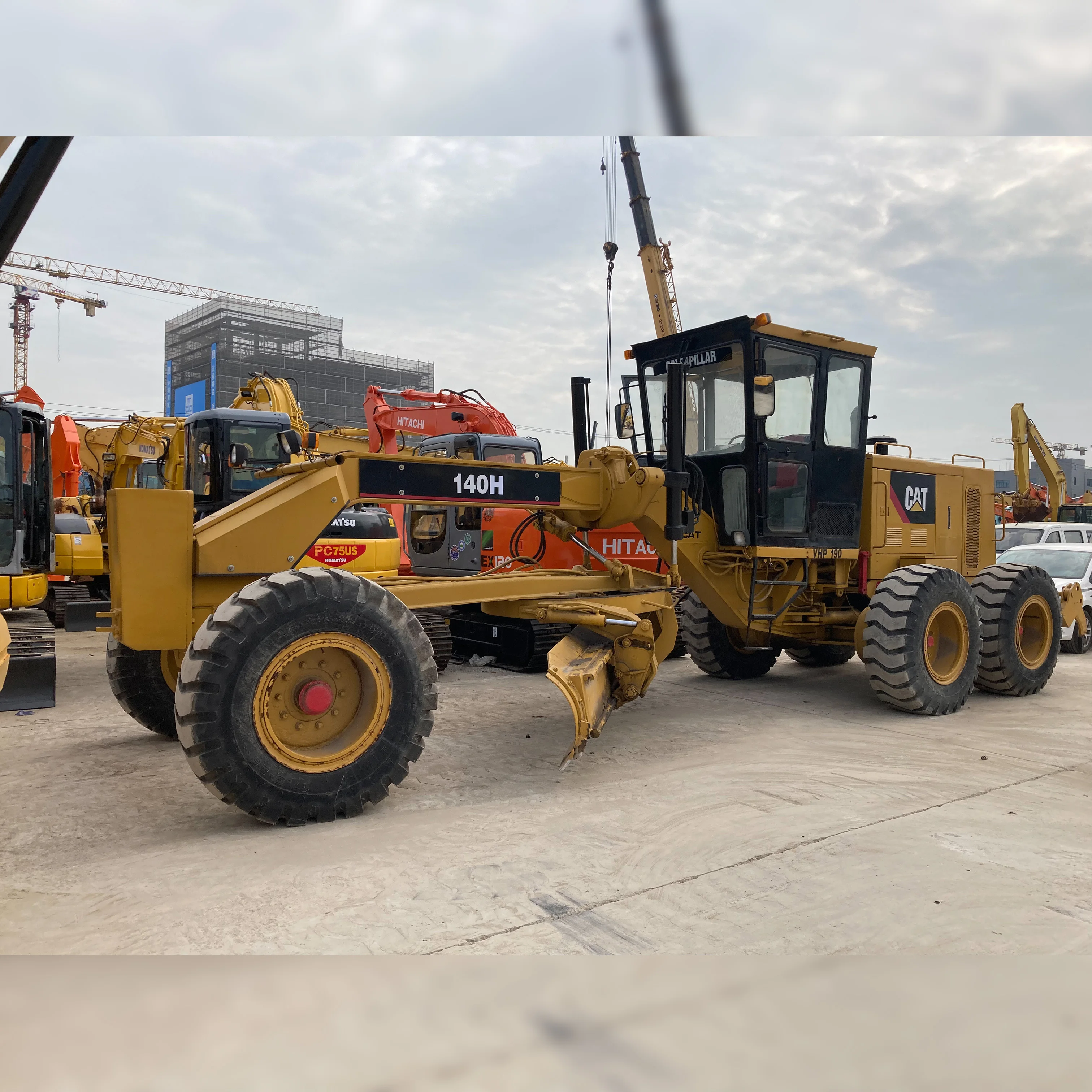 Second hand CAT 140H motor grader good performance cheap price