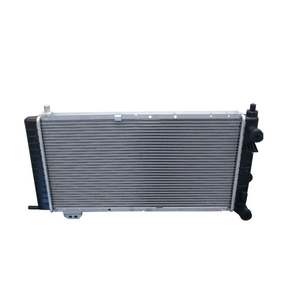 Auto spare parts auto universal car radiator for chery qq radiator
