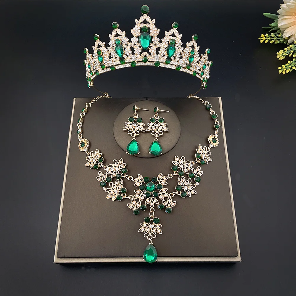New bride headwear crown three-piece wedding necklace earrings rhinestone set European and American wedding accessories