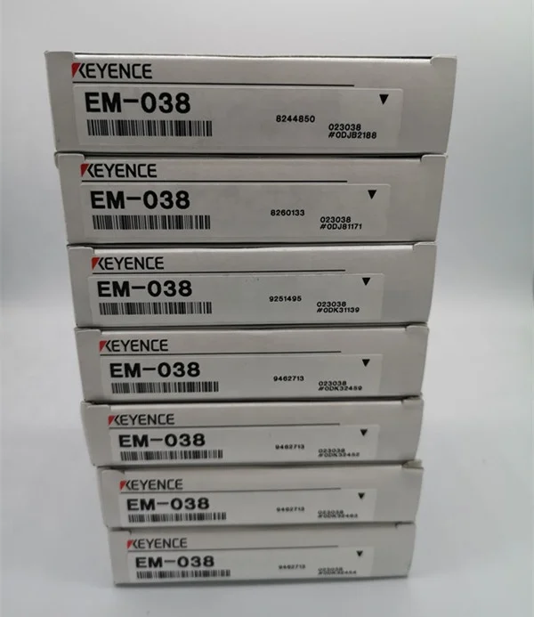 KEYENCE EM-038    Proximity sensors with in-cable amplifiers       f3.8, NPN    New original