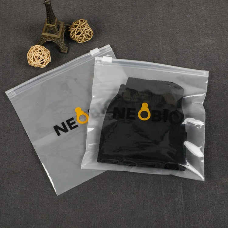 Custom Clear Transparent Wholesale Clothing Jewelry Gift Small Self Adhesive Seal Cookie Packaging Cellophane OPP Plastic Bags