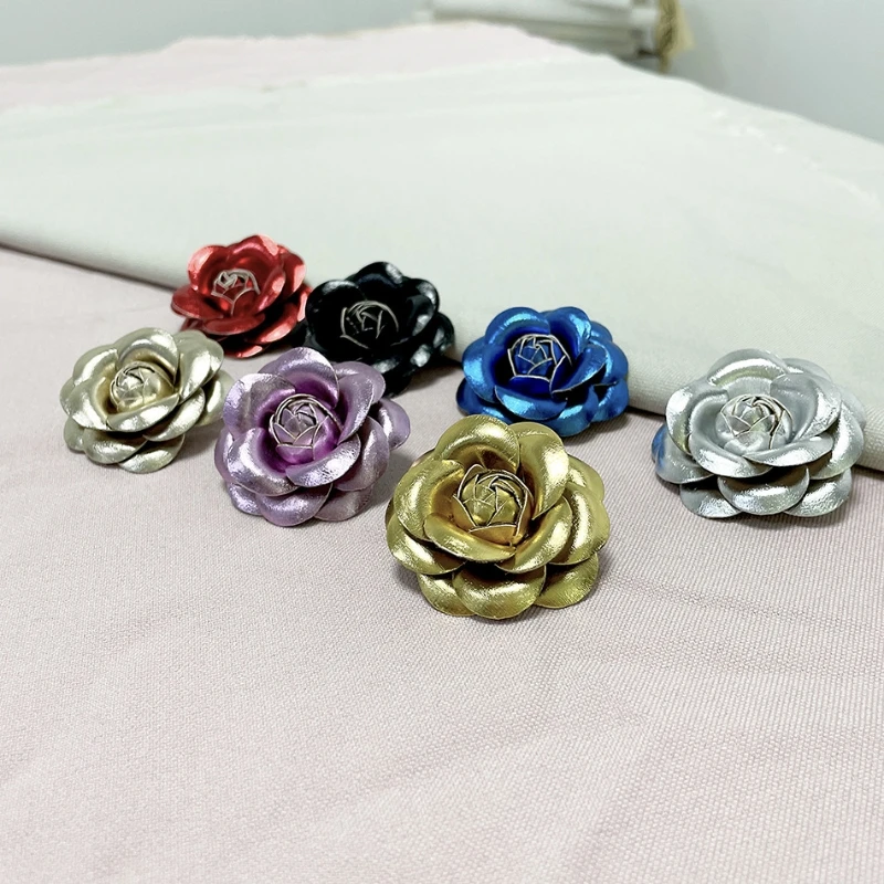 Delicate PU Camellia Flower Brooches Pin for Women Wedding Party Dance Banquet Dress Suit Clothes Lapel Pins Brooch Jewelry Gift