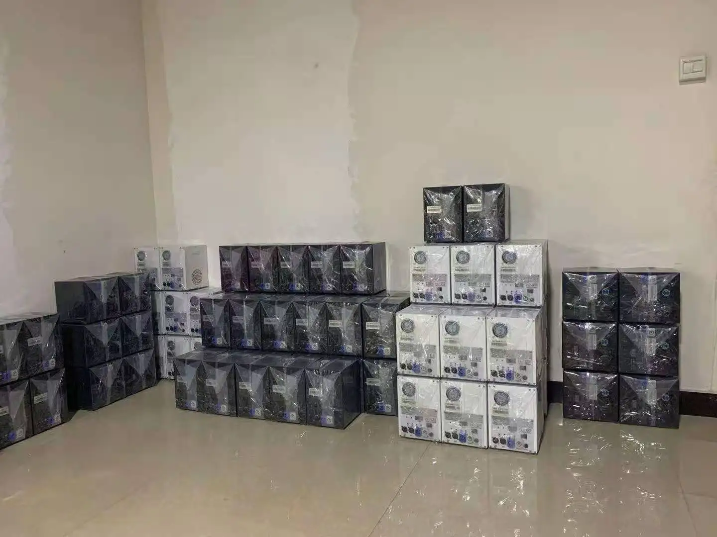 
600w cold sparks pyro cold fountain fireworks machine DMAX cold sparklers indoor and outdoor 