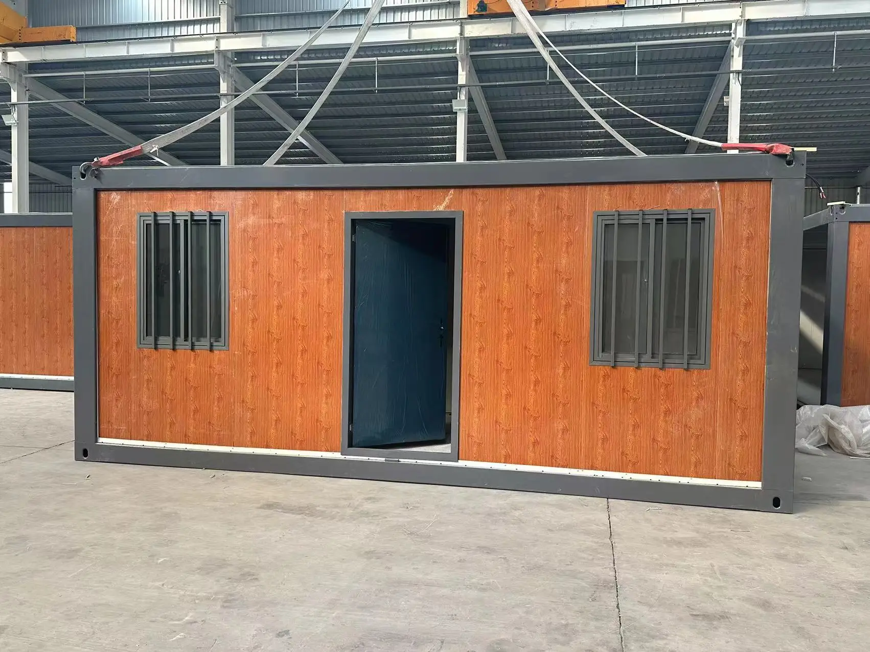 Cheap Price Prefabricated House Container Modular Steel Building Office Shop Sandwich Panel Z-Folding Container House 20ft 40ft