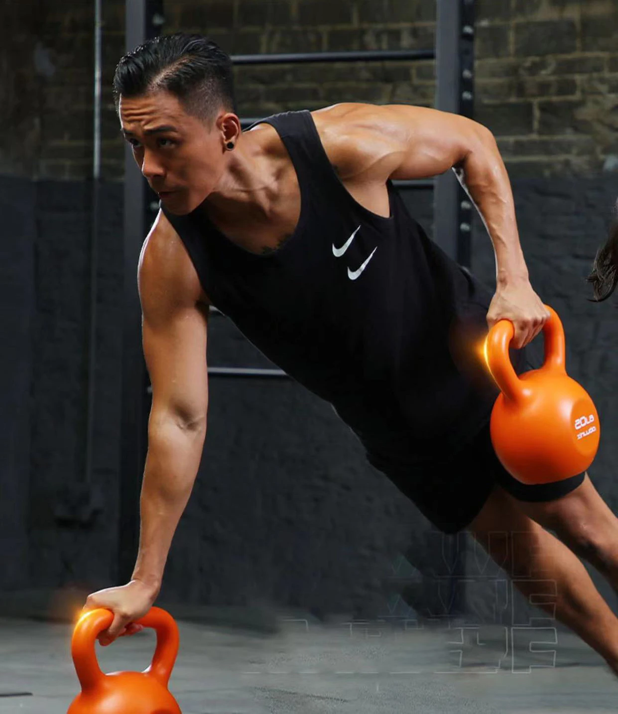 Weight Lifting Colorful PP Plastic Cement Sand Filling Kettlebel Fitness Equipment Plastic Sand Kettl