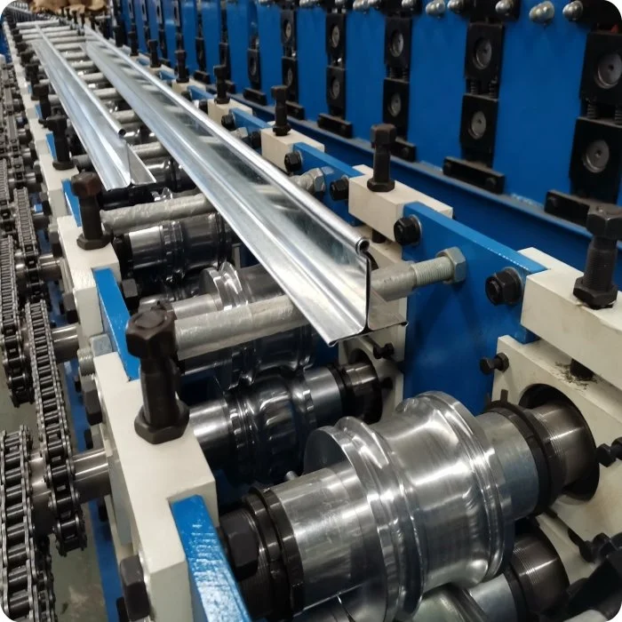 Shutter profiled door panel metal rolling shutter door stamping machinery manufacturer