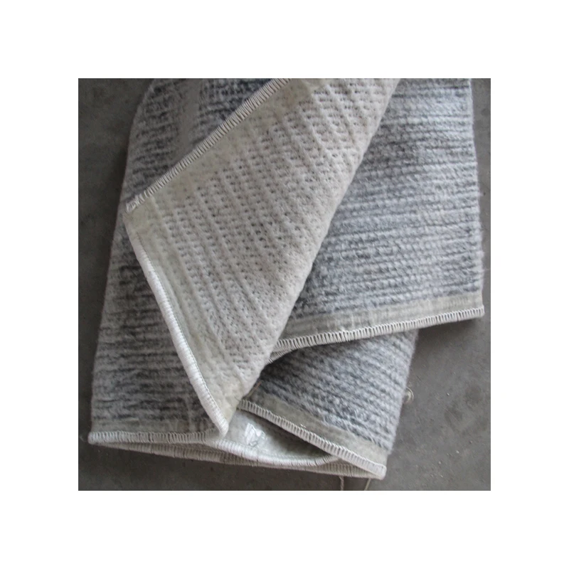 
4000g/m2-6000g/m2 geosynthetics clay layer thickness 4-6mm GCL 