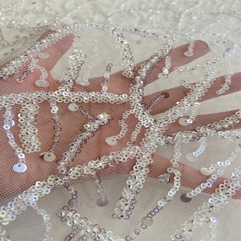 Hong Long Fashion Design Flower Embroidery Attractive French Tulle Lace Fabric For Beautiful Wedding Dress