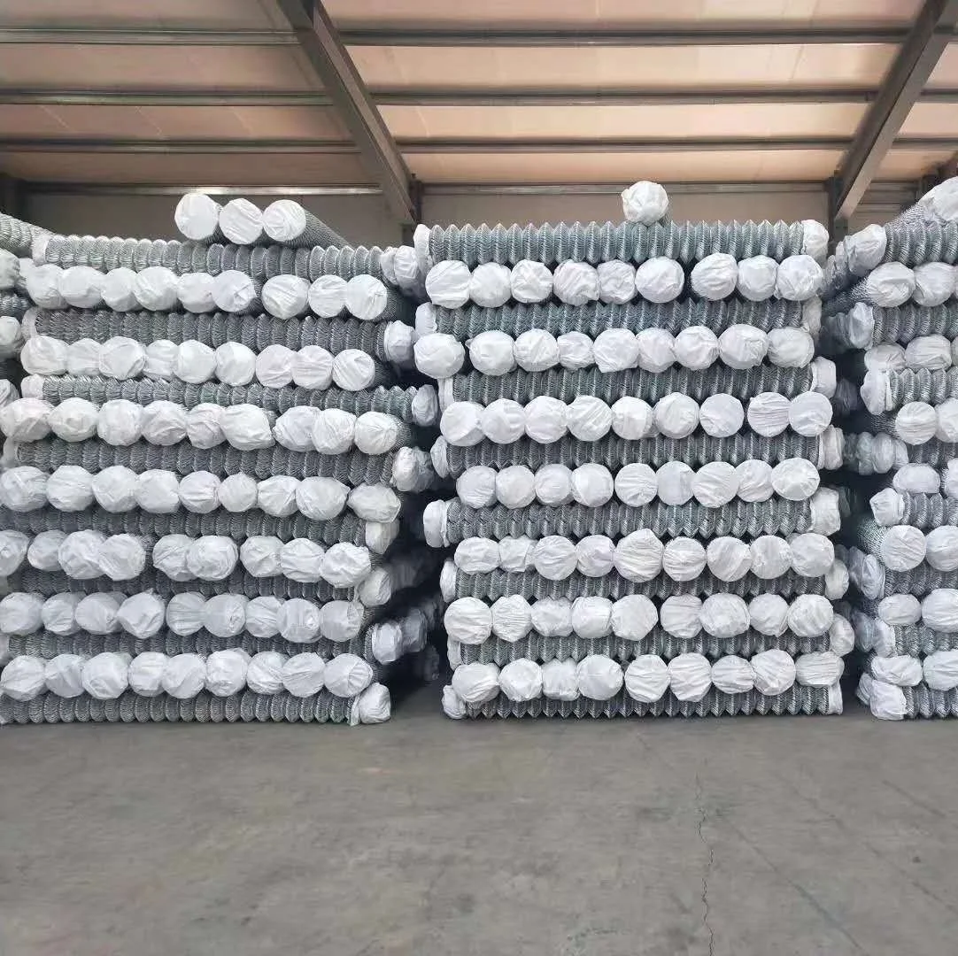 Hot Selling selling  heavy duty galvanized 6.5ft farm chain link fence