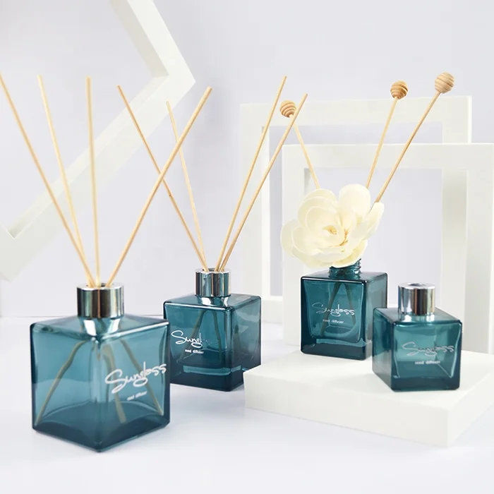 Wholesale factory direct square glass bottle 100ml aromatherapy bottle with reed diffuser