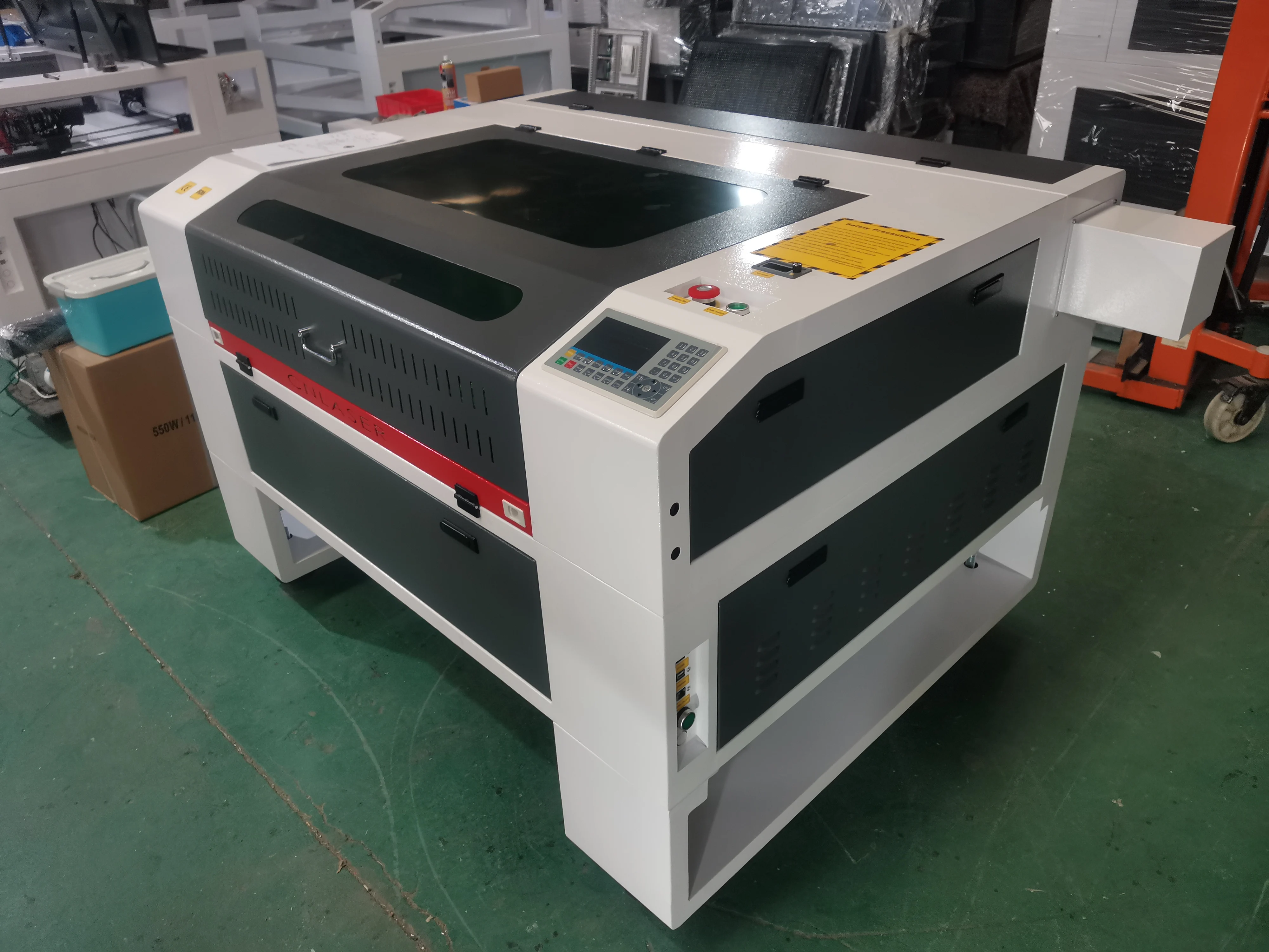 easily-calibrated self-operating 6090/1390/1610 CO2 Laser Cutting Machine 80-180W  for cutting Acrylic/Wood/PVC