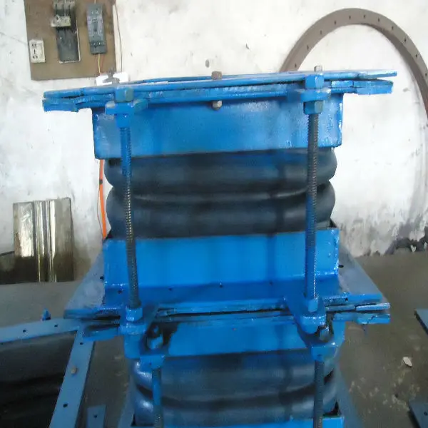 bellow metal compensator joint with Carbon steel flange