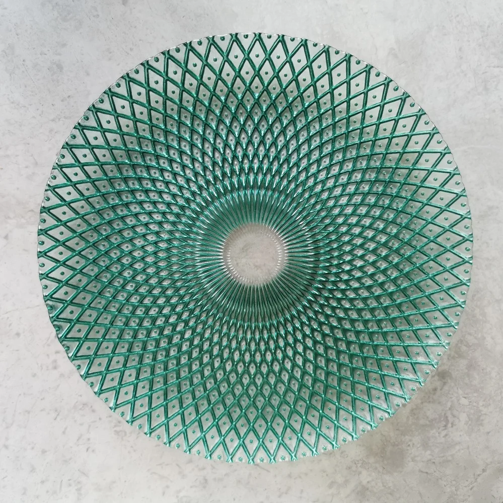 Wedding tableware summer green gold silver and  multi color cheap glass wedding charger plates