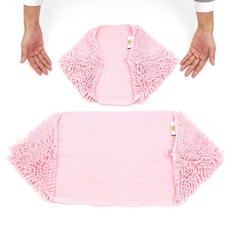 
Durable, Quick Drying, Ultra Absorbent Microfiber Chenille Pet Dog Bath quick Dry towel with Hand Pockets 