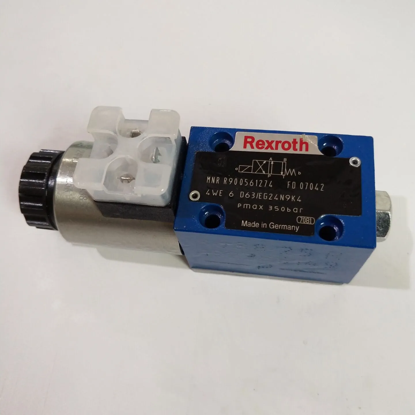Rexroth 4WE6 4WE 6 D73/E73/G73H73/J73/W73/Y73-6X/EG24N9K4/A12 solenoid Smoothly switching valve D73-6X/EG24N9K4/A12