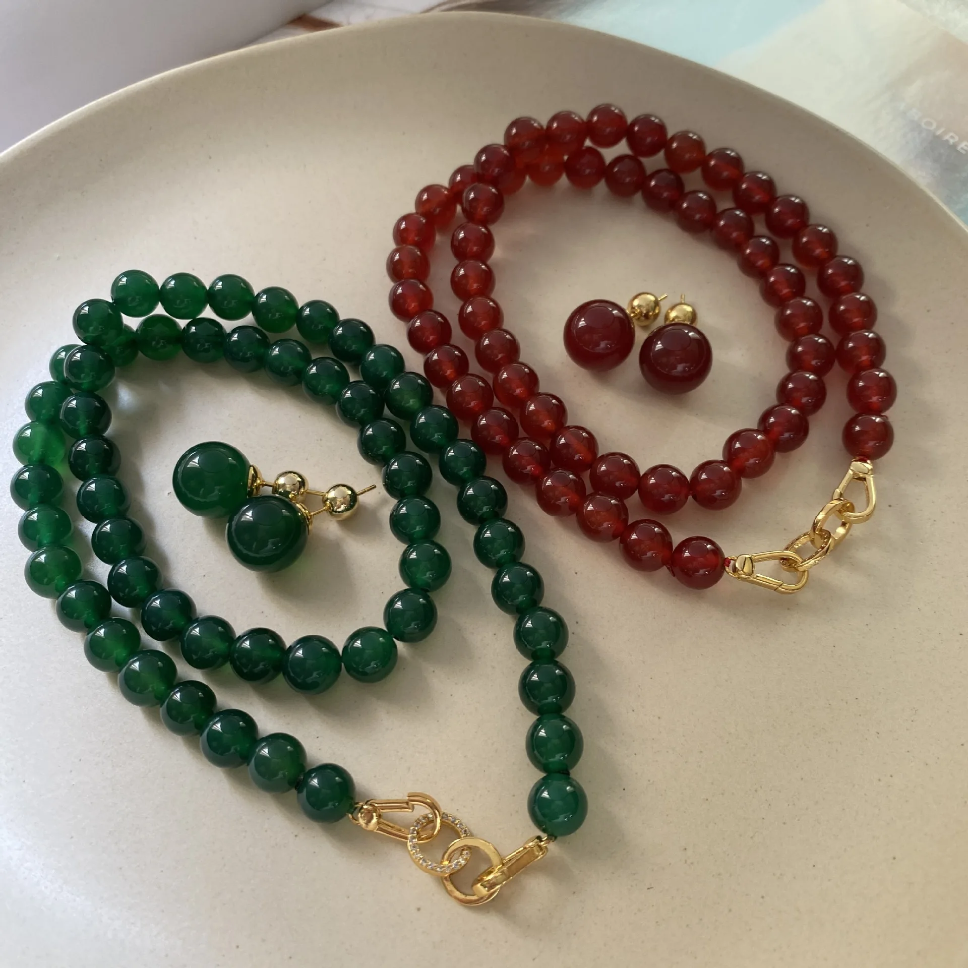 New Chinese Agate Beaded Advanced Elegant Charm Style Color Contrast Disc Necklace Sweater Chain