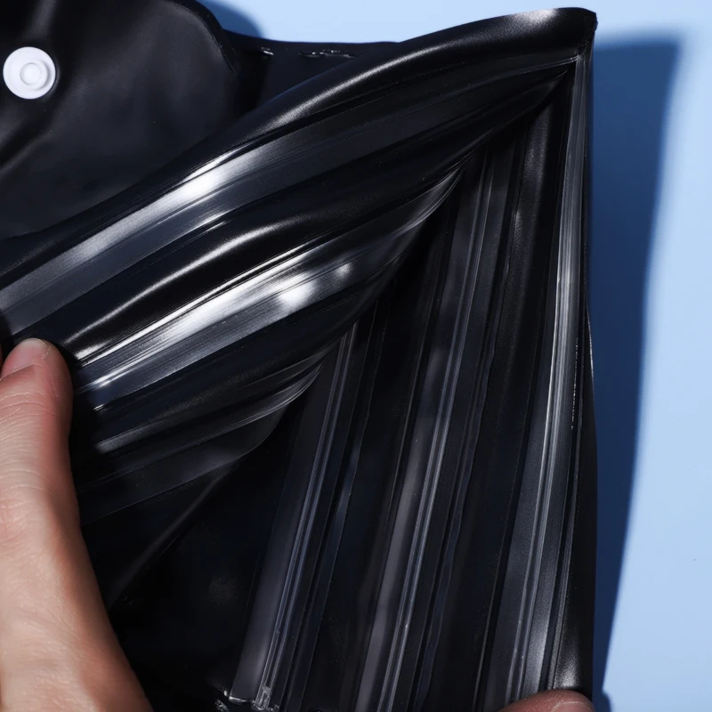 Wholesale 2024 Year Free Sample PVC Universal Size Waterproof Phone Bag IPX8 Water-Proof Pouch Case for Mobile Phone