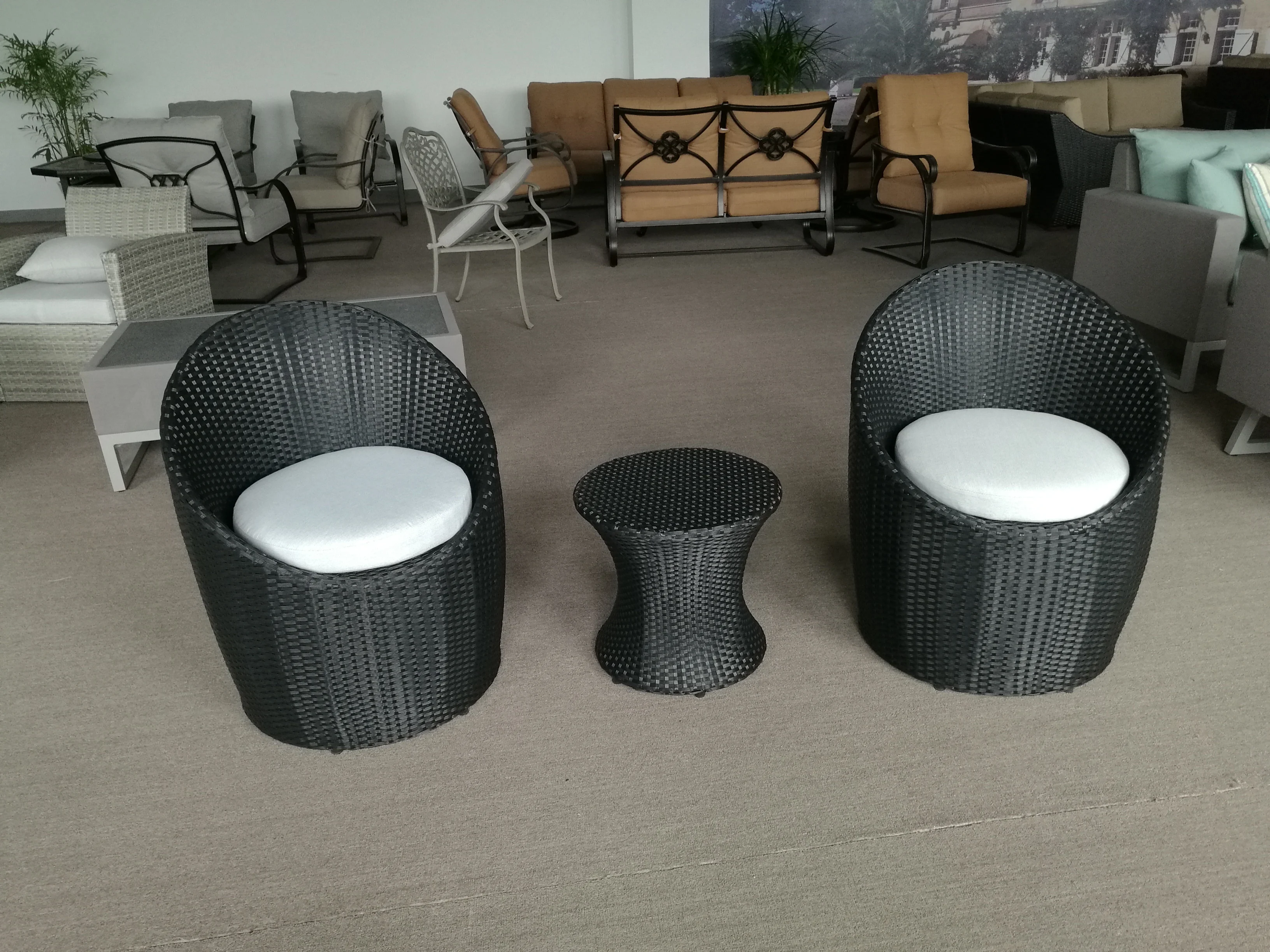 egg chair