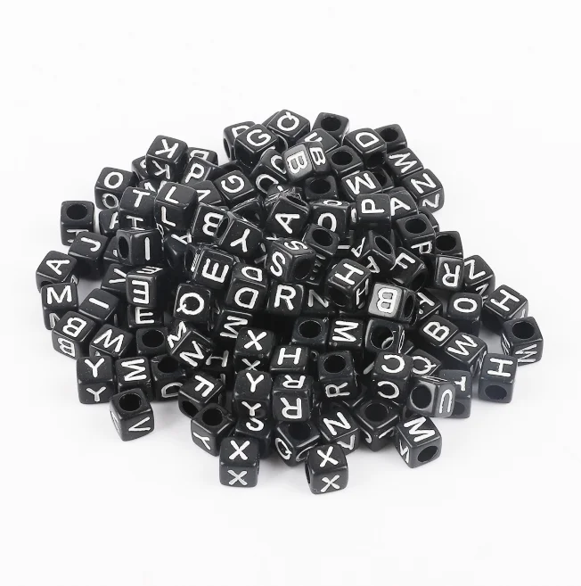 DIY beaded material early education acrylic letter set 15 kinds of letter beads plastic round square bracelet