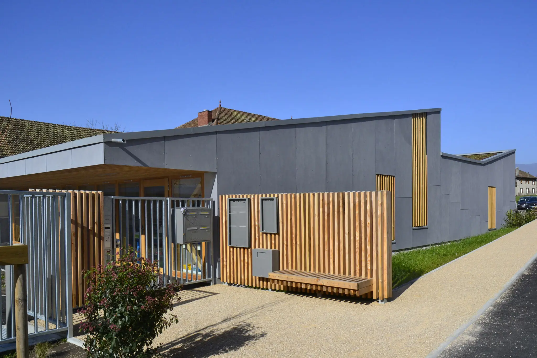 Factory Wholesale Wall Cladding Decorative Fiber Cement Boards Exterior Concrete Panels for Building Exterior Decoration