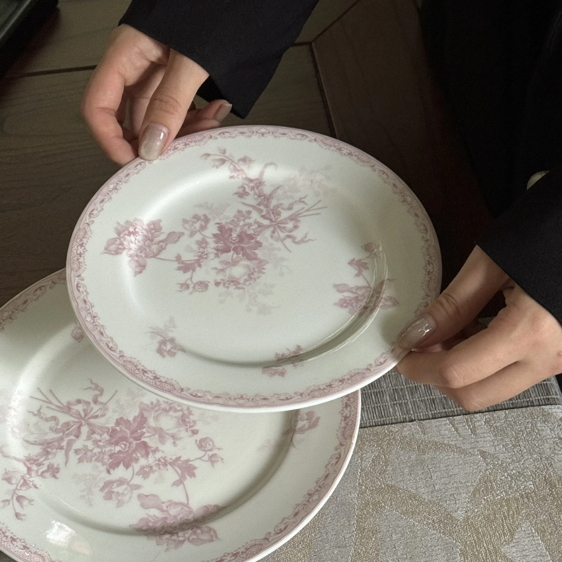 Vintage Flower Printed Ceramic Dinner Plates & Dishes Pink Porcelain Dessert Cake Plates Cups Dinnerware Set for Event