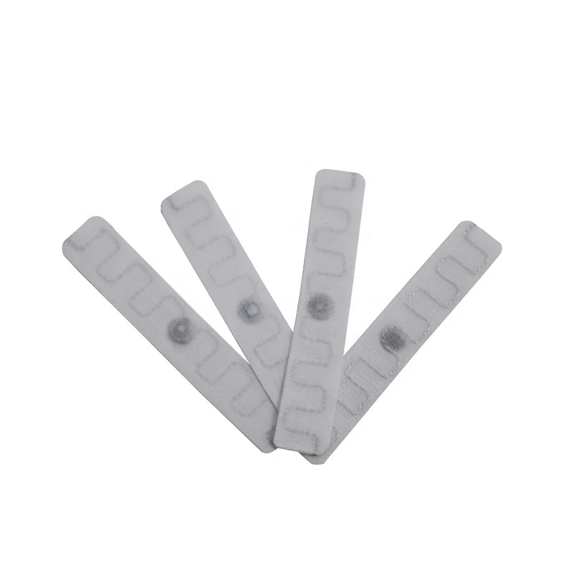 860-960Mhz Passive Soft Flexible UHF RFID Laundry Tag With Pressure And High Temperature Resistance