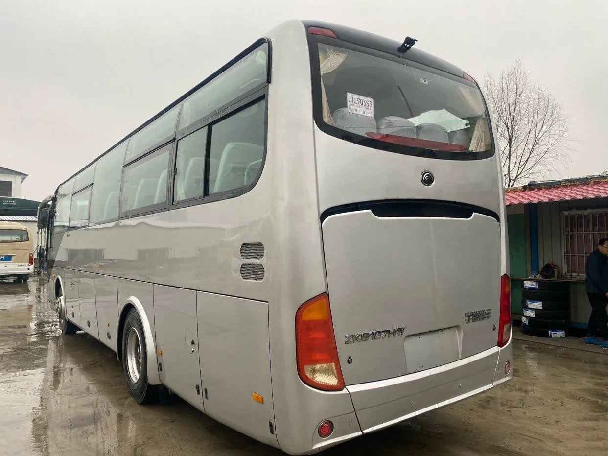 10m used yu - tong coach left hand drive 2014 tour passengers 44 seats manual type from chinese