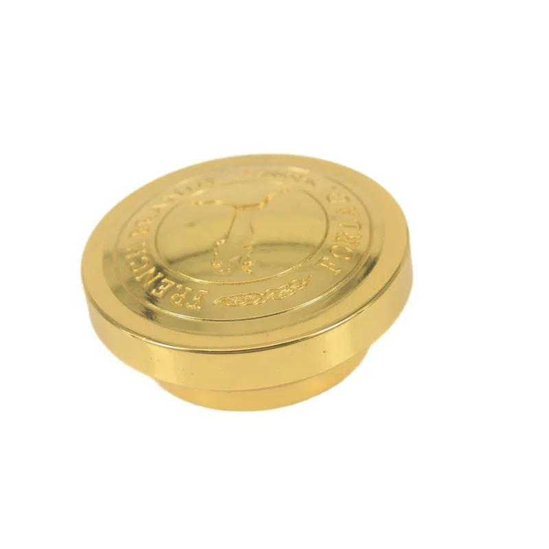 Wholesale customized design of 3D metal round car logo zinc alloy gold badge