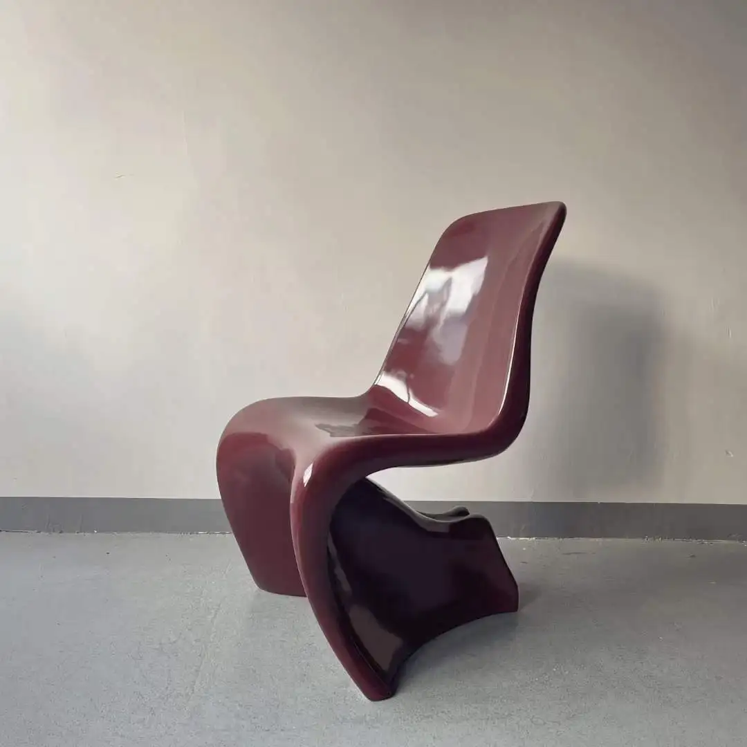 Nordic Creativity Modern Simple S Shaped Fiber Glass Chair Art Back Dining Chair