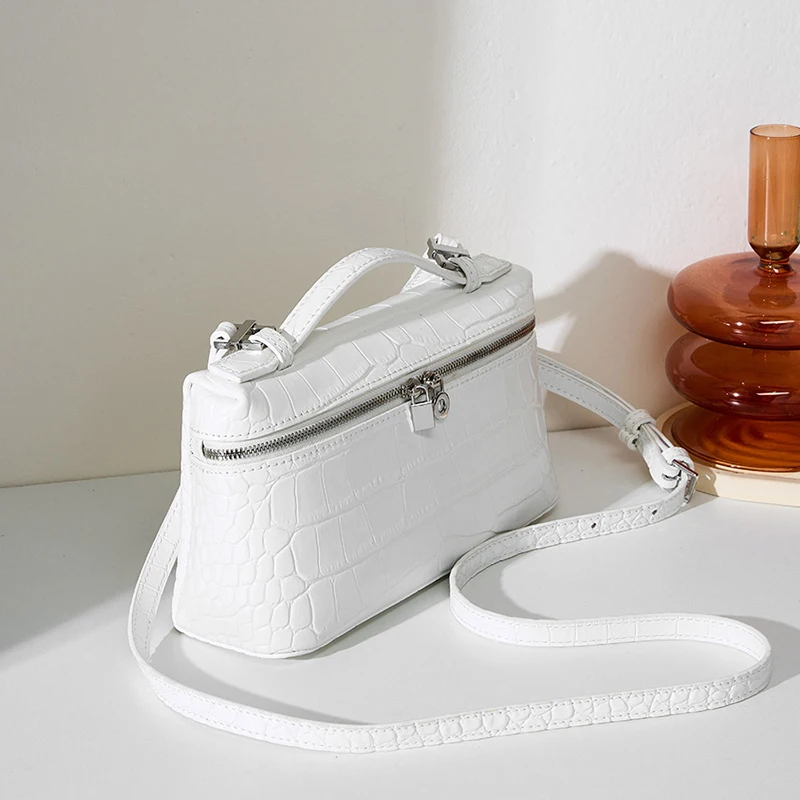 Cowhide Evening Party Clutch Bag Purse Luxury Hand Bag Designer Hands Bags For School