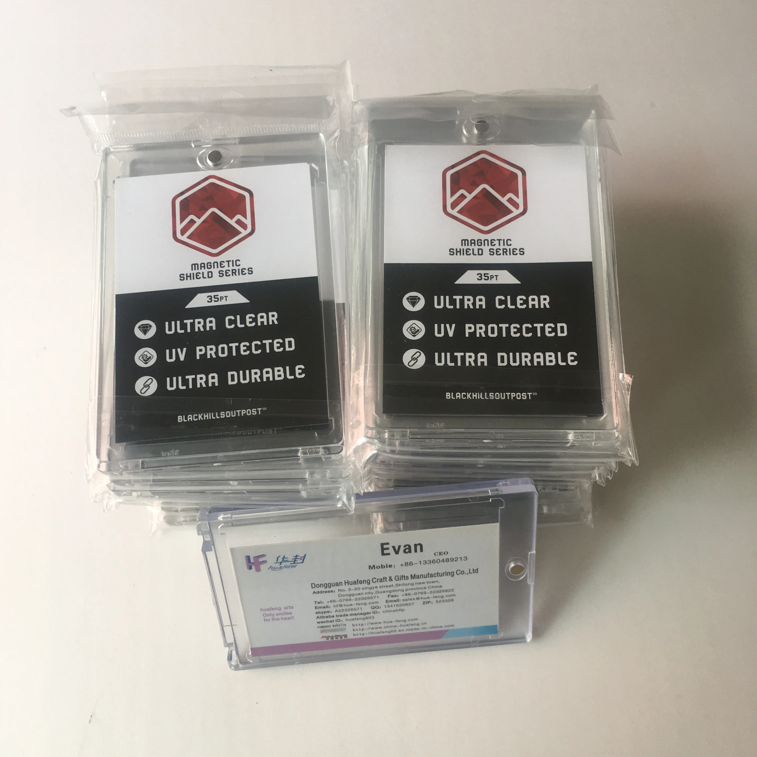 High Quality One Touch Acrylic 35Pt Uv Magnetic Clear Credit Card Case Tranaparent Id Name Card Holder