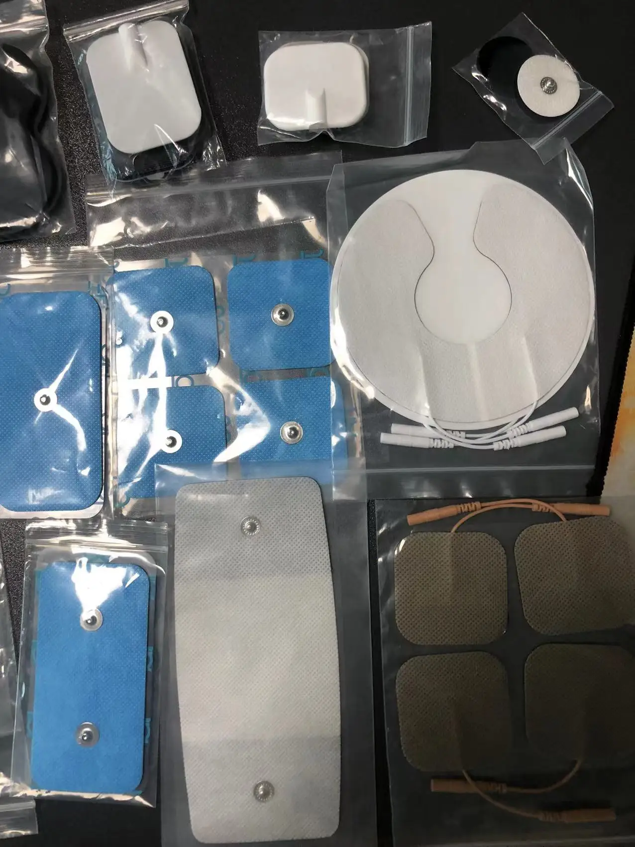 self-adhesive silicone non-woven physiotherapy electrode massage patch medical electrode tens snaps electrode pads