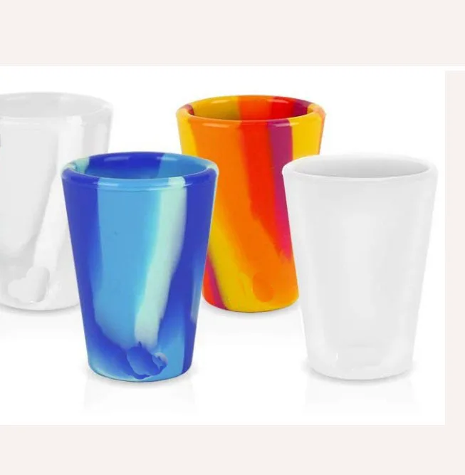 Household items wholesale Food grade customs logo whiskey cup silicone  shot wine cups