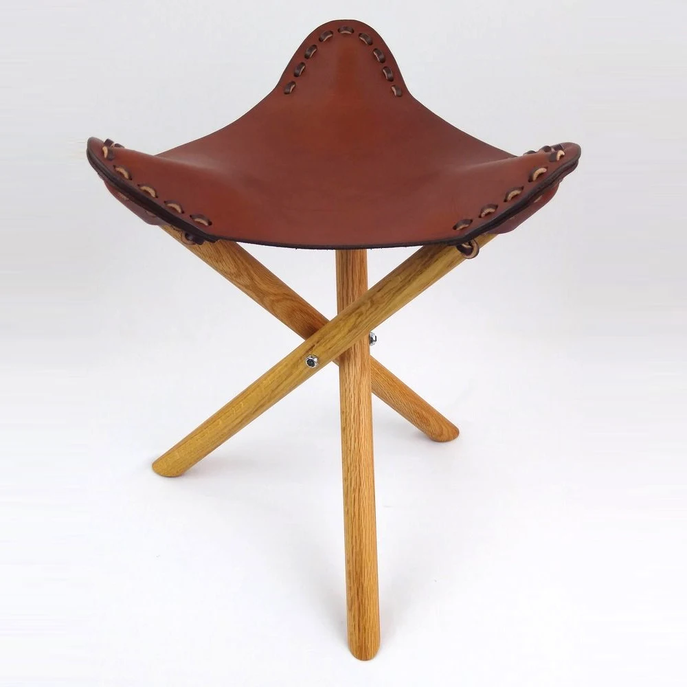 Factory Price Handmade Outdoor Hiking Camping Fishing Hunting Chairs Solid Wood Foldable Wooden Tripod Stool with Leather Seat