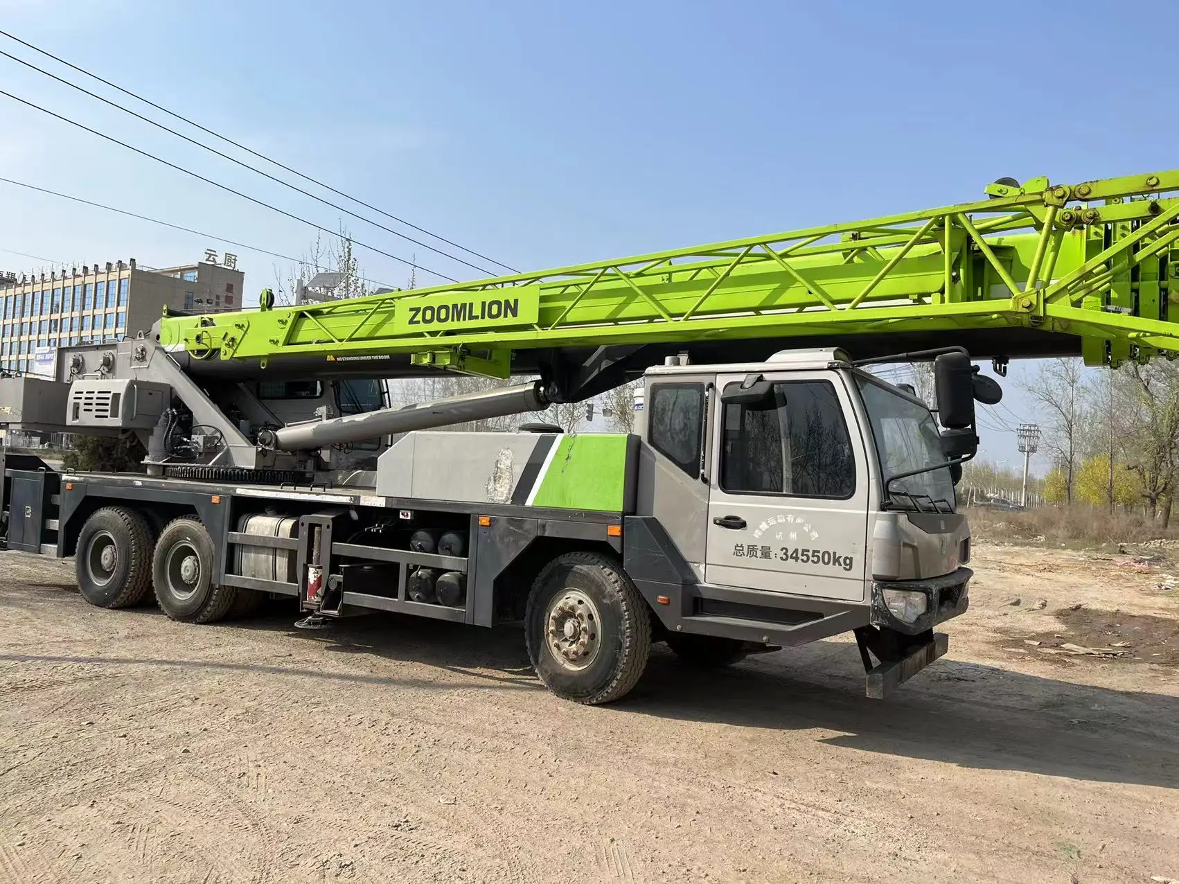 Б/у zoomlion 35ton Мобильный автокран для продажи Подержанный QY35V