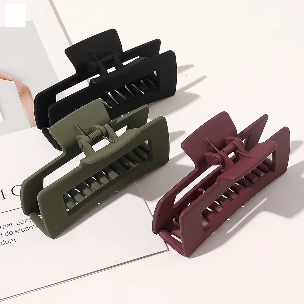 Factory Sale 10CM Women Hair Claw Clips Acrylic Rectangle Geometry Solider Color Hair Clips For Girls