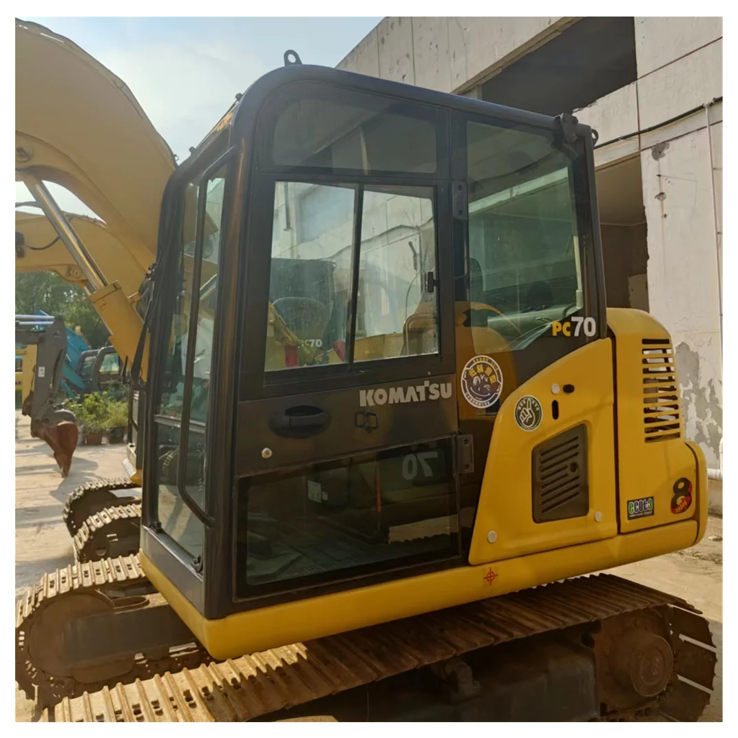 Used second hand excavator PC70-8 7 ton Komatsu excavator with big power Komatsu engine small excavator cheap price