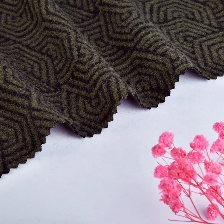 Customize Classic hexagon dyed 100% Polyester 280gsm Knitted Jacquard Brocade Fabric for jacket with good price