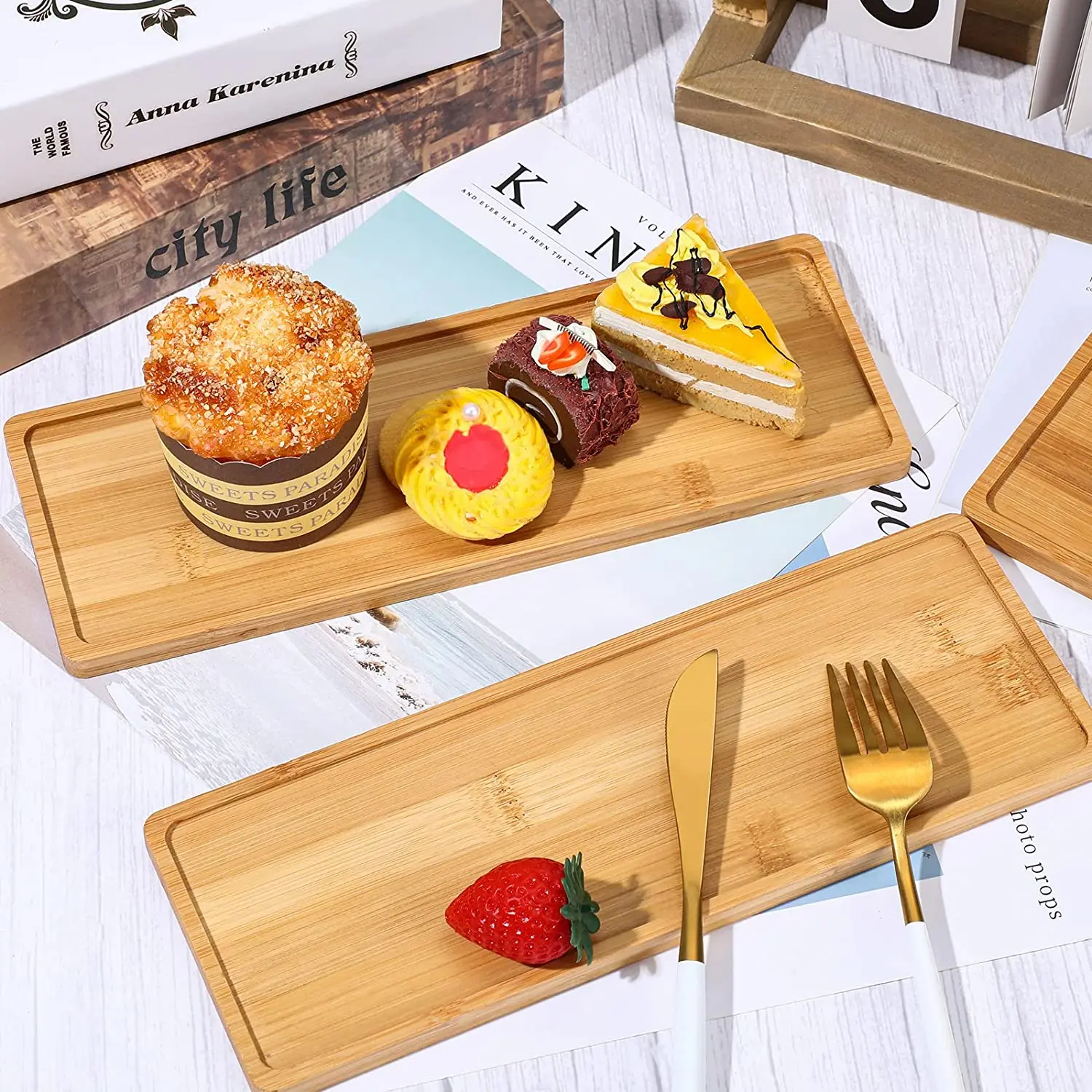 High Quality Bamboo Tray for Cake Food Tea Set Server Dishes Custom Wooden Serving Tray Kitchen Accessories