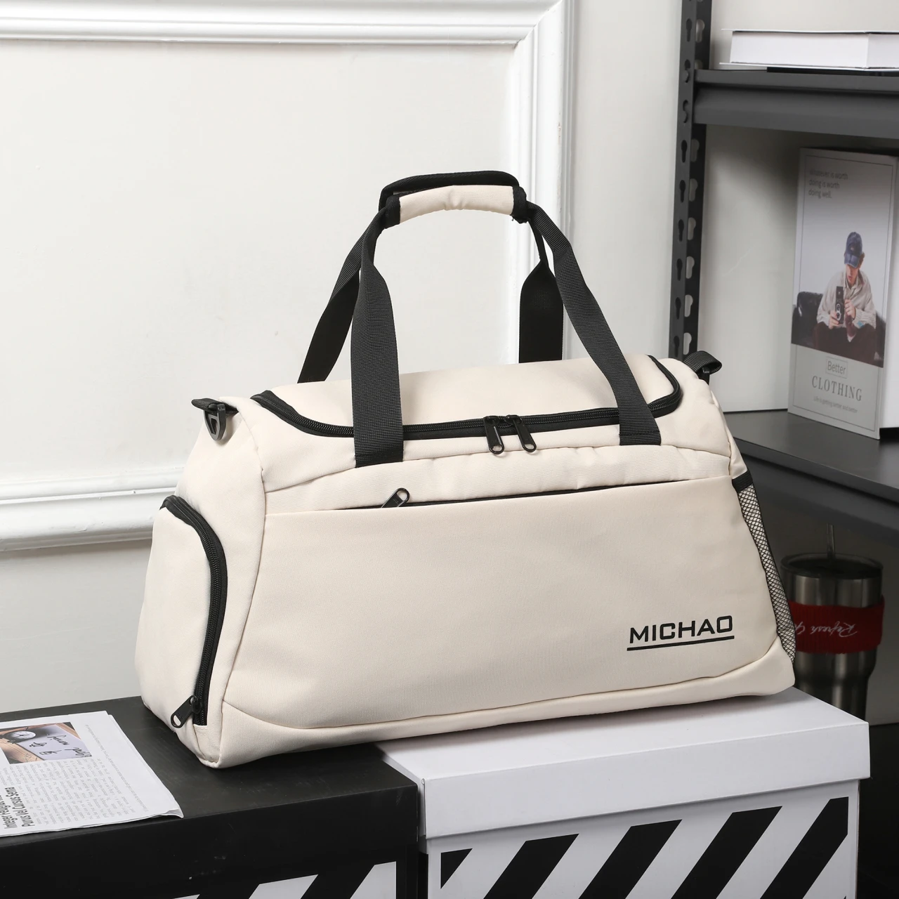 China supplied gym body Portable building lady Men nylon durable sports fitness bag